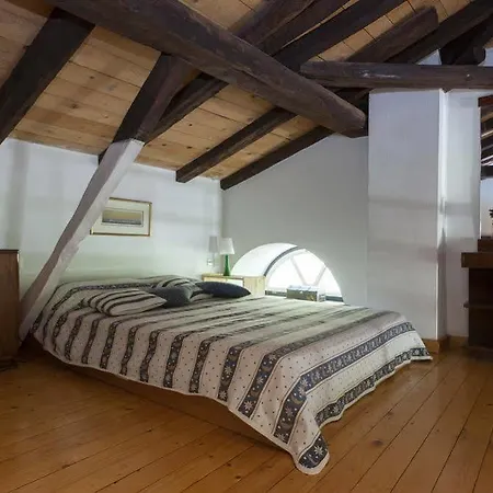 Апартаменты To Spitaki